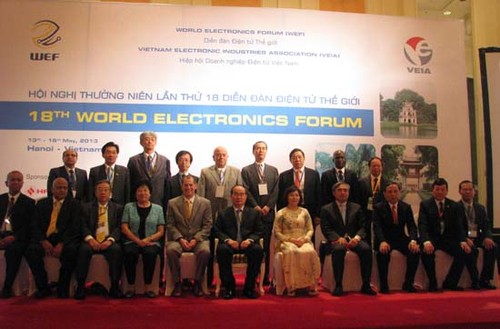 Electronics industry contributes significantly to economy - ảnh 1